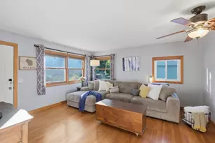 4617 Cody Ln, Madison, WI 53704 - Photo 3