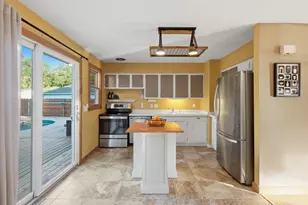 4617 Cody Ln, Madison, WI 53704 - Photo 11