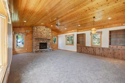 2224 Hwy 51, Stoughton, WI 53589 - Photo 15