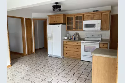 2224 Hwy 51, Stoughton, WI 53589 - Photo 9