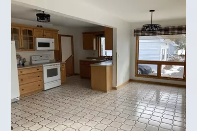 2224 Hwy 51, Stoughton, WI 53589 - Photo 7