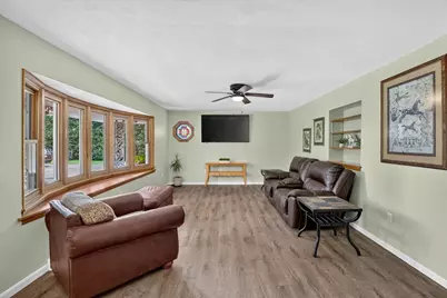 726 Rockshire Drive, Janesville, WI 53546 - Photo 7