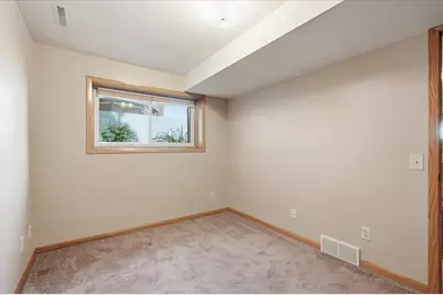 699 Robin Drive, Sun Prairie, WI 53590 - Photo 31