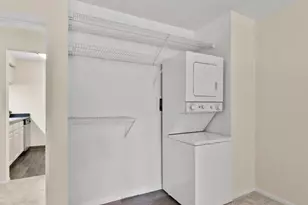 2410 Independence Ln, Madison, WI 53704 - Photo 23