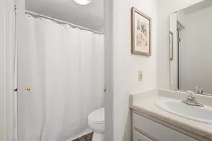 2410 Independence Ln, Madison, WI 53704 - Photo 21