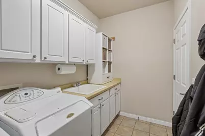 913 Countryside Crossing, Waunakee, WI 53597 - Photo 17