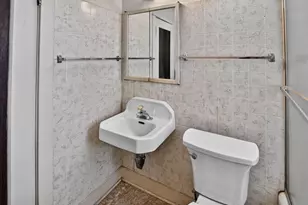 206 S Orchard St, Madison, WI 53715 - Photo 23