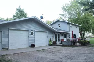 105 E Park St, Montello, WI 53949 - Photo 49
