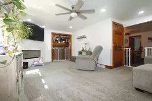 105 E Park St, Montello, WI 53949 - Photo 15