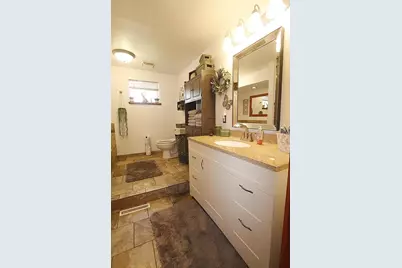 105 E Park Street, Montello, WI 53949 - Photo 31
