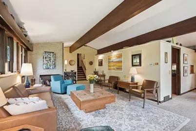 3990 Plymouth Circle, Madison, WI 53705 - Photo 5