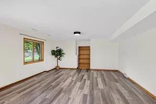 3018 Bosshard Dr, Fitchburg, WI 53711 - Photo 41