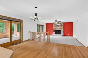 3018 Bosshard Dr, Fitchburg, WI 53711 - Photo 15