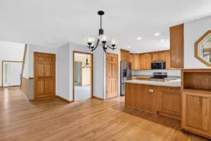 3018 Bosshard Dr, Fitchburg, WI 53711 - Photo 19