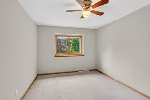 3018 Bosshard Dr, Fitchburg, WI 53711 - Photo 37