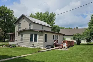 28953 Adam St, Sextonville, WI 53584 - Photo 5