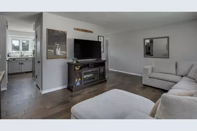937 S Charles Street, Columbus, WI 53925 - Photo 11