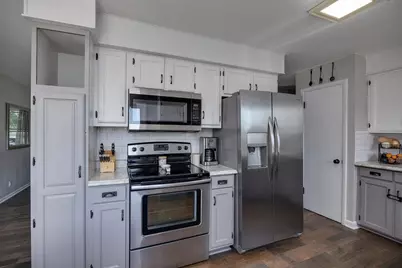 937 S Charles Street, Columbus, WI 53925 - Photo 5
