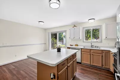 1013 Westridge Drive, Sun Prairie, WI 53590 - Photo 9