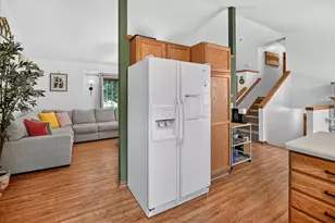 903 Crysta Trail, Cottage Grove, WI 53527 - Photo 17