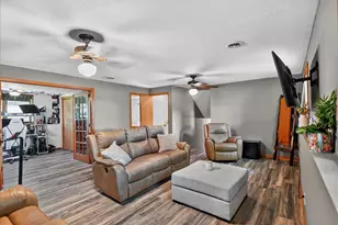 903 Crysta Trail, Cottage Grove, WI 53527 - Photo 27