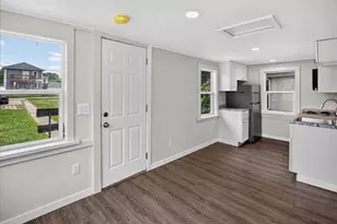 618 North St, Madison, WI 53704 - Photo 5
