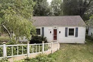 5513 Old Middleton Rd, Madison, WI 53705 - Photo 3