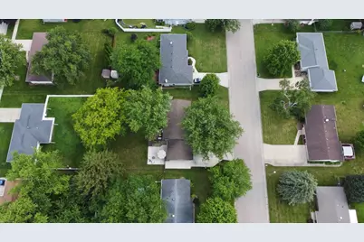 744 Sussex Drive, Janesville, WI 53546 - Photo 13