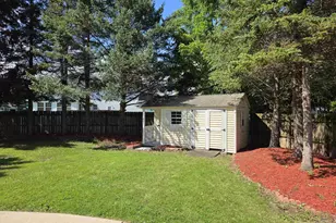 2221 Alongi Ln, Beloit, WI 53511 - Photo 3
