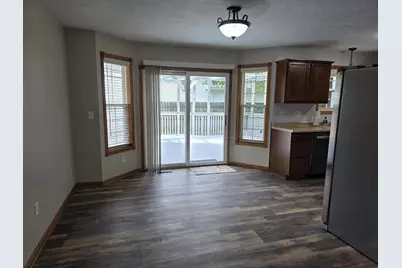 2221 Alongi Lane, Beloit, WI 53511 - Photo 9