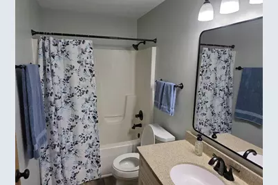 2221 Alongi Lane, Beloit, WI 53511 - Photo 15