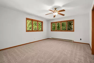 W10020 Olson Road, Poynette, WI 53955 - Photo 9