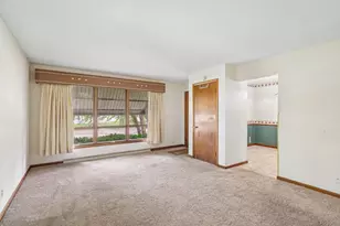 115 E Emmett St, Portage, WI 53901 - Photo 5