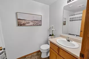 912 Vista Ridge Dr, Mount Horeb, WI 53572 - Photo 43