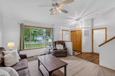 912 Vista Ridge Drive, Mount Horeb, WI 53572 - Photo 19