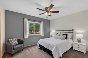 912 Vista Ridge Dr, Mount Horeb, WI 53572 - Photo 41