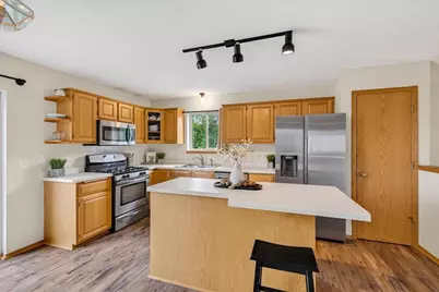912 Vista Ridge Drive, Mount Horeb, WI 53572 - Photo 23