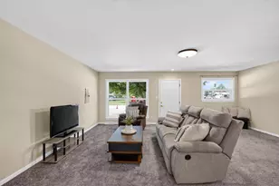 287 N Bird St, Sun Prairie, WI 53590 - Photo 25