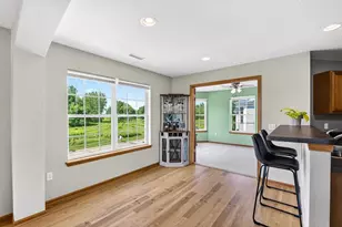 4817 Poplar Creek Dr, Madison, WI 53718 - Photo 15