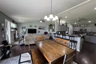 4322 Coquette Dr, Janesville, WI 53546 - Photo 5