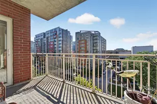 360 W Washington Ave, Madison, WI 53703 - Photo 23