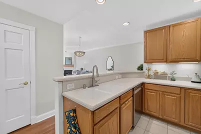 360 W Washington Avenue #603, Madison, WI 53703 - Photo 13