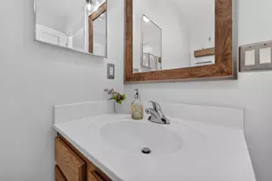 360 W Washington Ave, Madison, WI 53703 - Photo 13