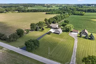 5542 E L T Townline Rd, Beloit, WI 53511 - Photo 55