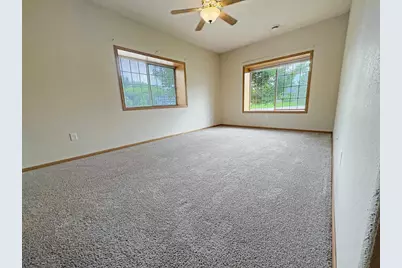 146 Pheasant Run, Johnson Creek, WI 53038 - Photo 7