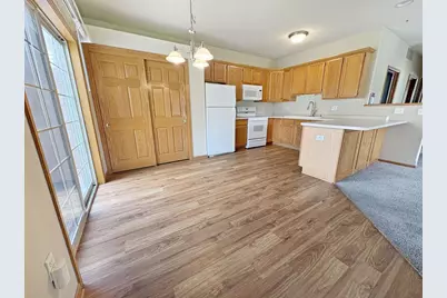 146 Pheasant Run, Johnson Creek, WI 53038 - Photo 3