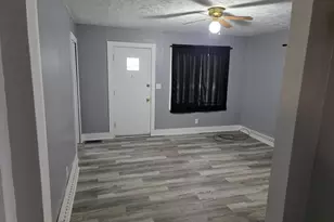 224 Walrath St, Sparta, WI 54656 - Photo 9