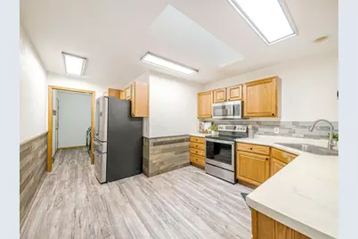 2150 E Carly Court, Milton, WI 53563 - Photo 9