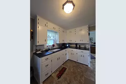615 Gale Avenue, Wisconsin Dells, WI 53965 - Photo 15