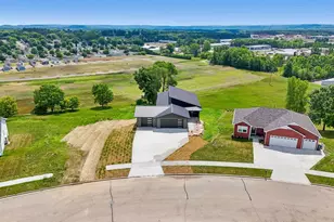 2158 Eastridge Cir, Reedsburg, WI 53959 - Photo 7
